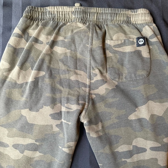 Amnesia men’s/boys size medium camo sweatpants streetwear casual drawstring - Picture 2 of 5